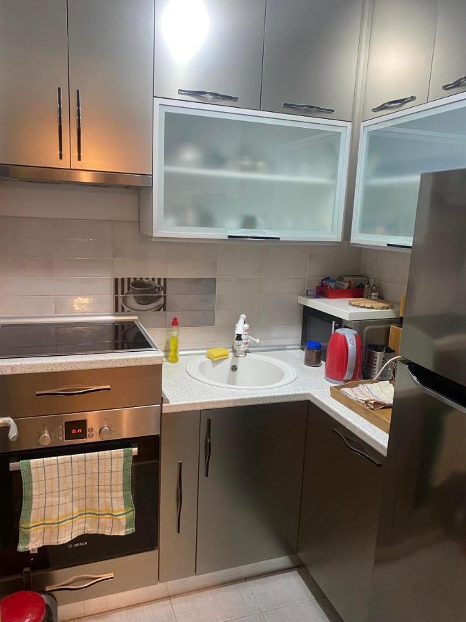 Luxury Apartments Parking In Garage Ni Екстериор снимка